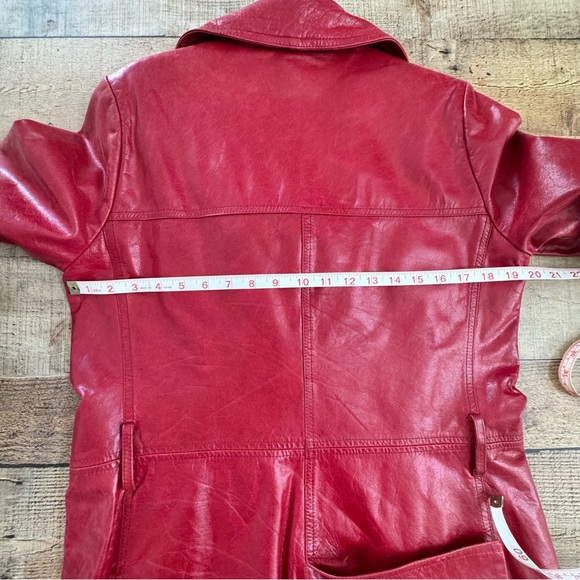 Double-Breasted Red Leather Trench Jacket MEDIUM - Picture 10 of 11